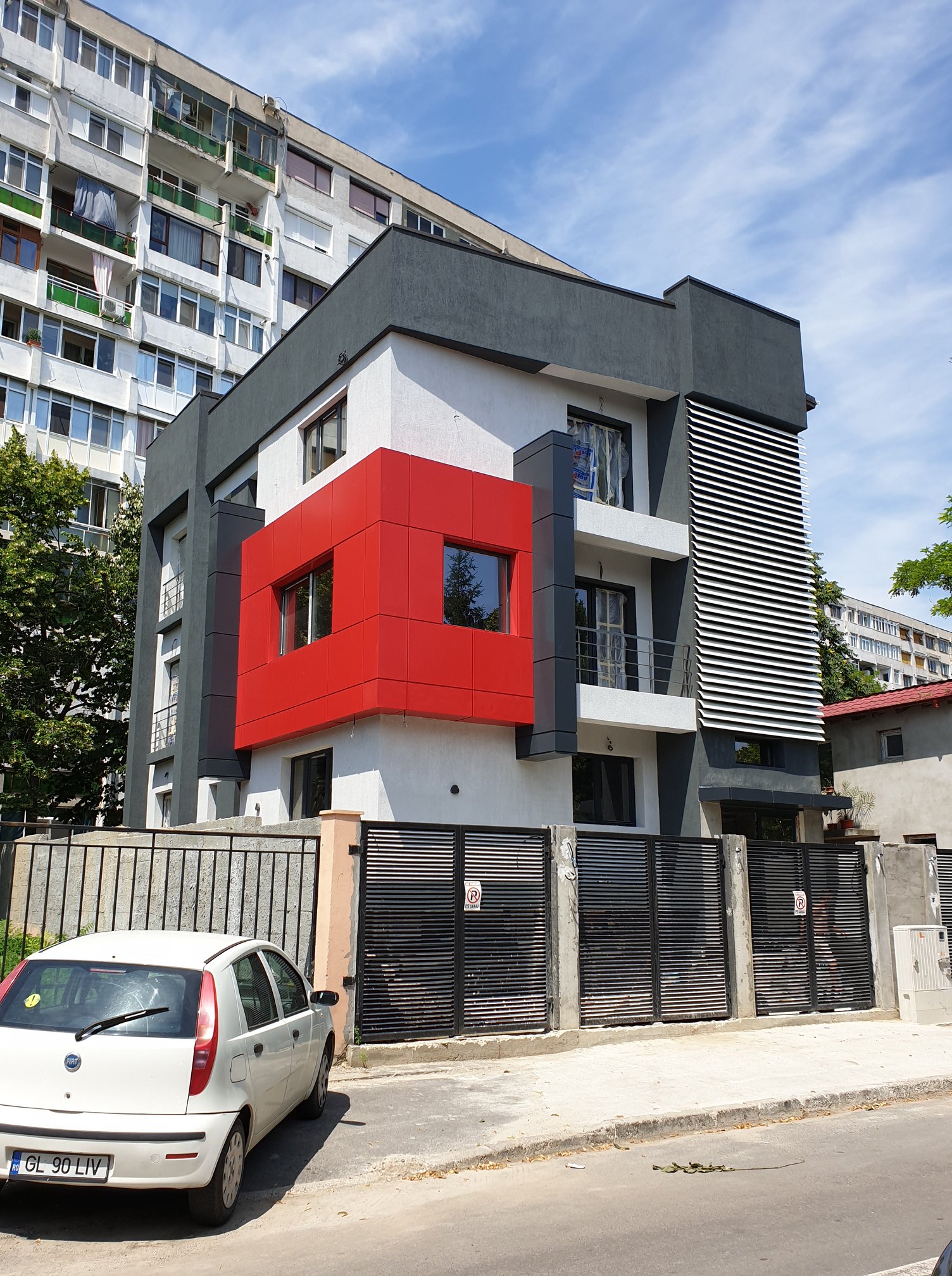 Spațiu comercial S+P+2E str. Morilor Galați